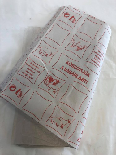Kasírozott húscsomagoló